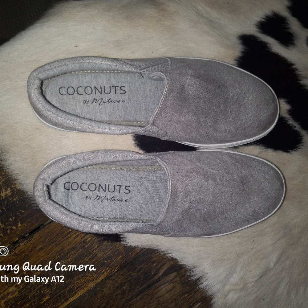 Coconut Slides size 8